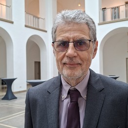 Prof. Dr. Thomas Hauff